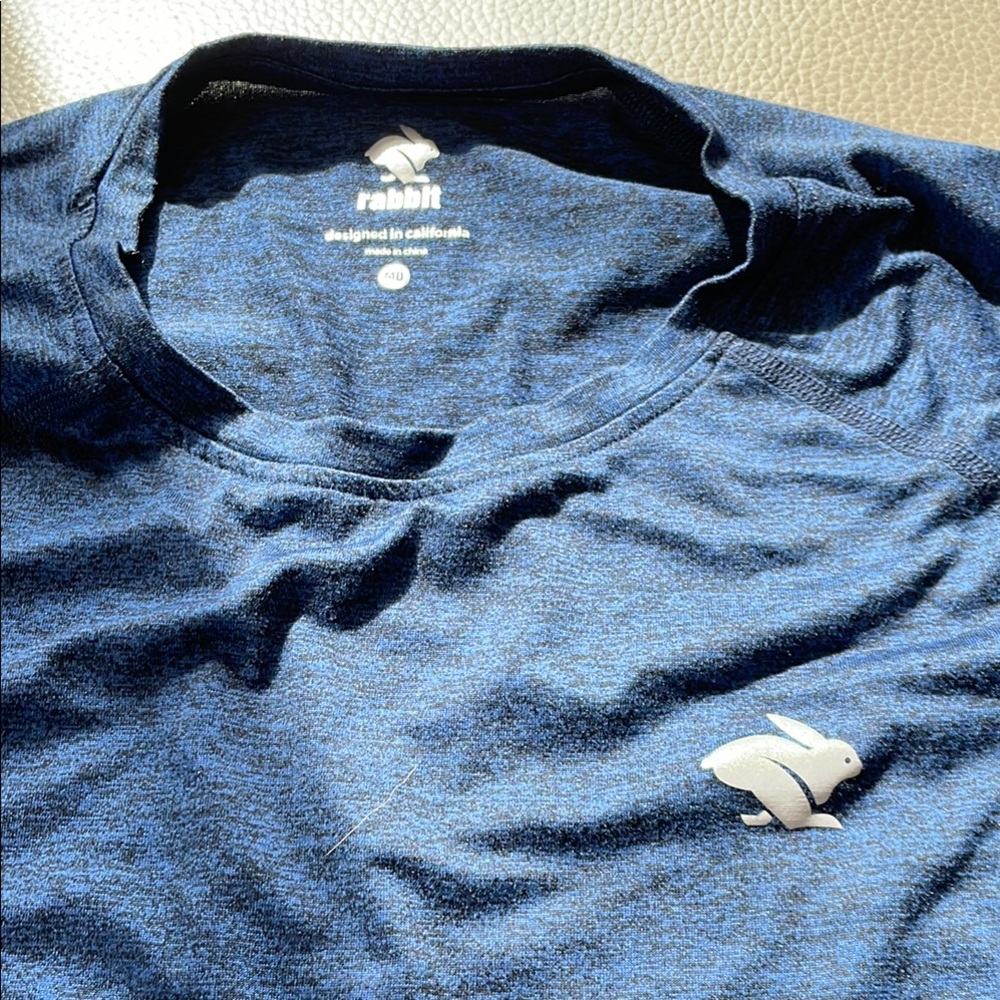 Rabbit woman’s long- sleeve running T-shirt  medium navy like new - worn once!